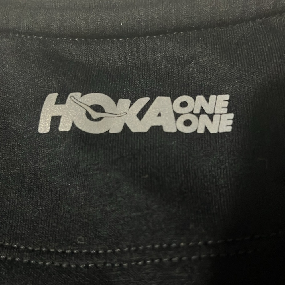 Hoka Lifestyle Tee Size M NWT - Picture 7 of 10